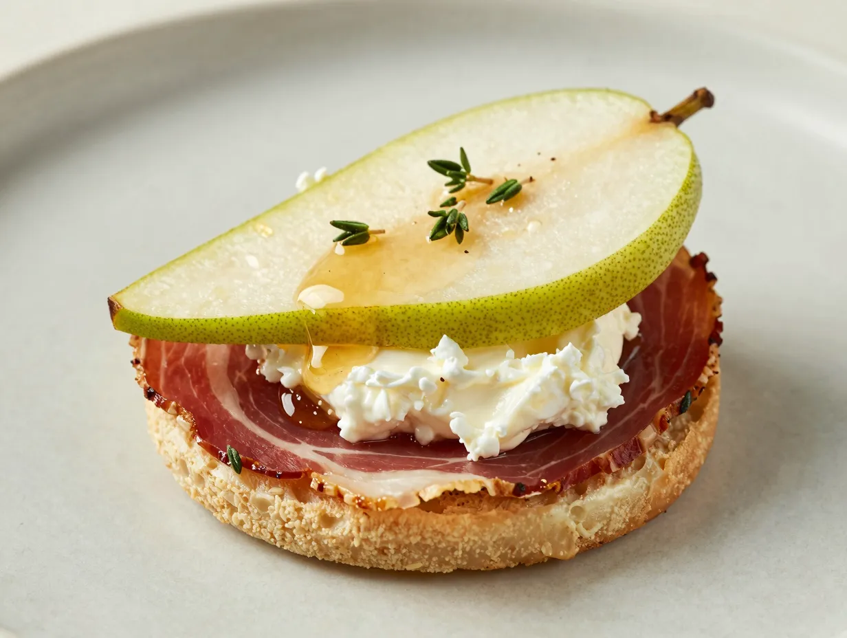 Goat cheese and pear crisps