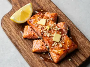 Read more about the article 9 Irresistible Hot Honey Salmon Bites Recipes That Are Sweet Spicy and Addictive