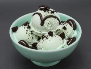 Read more about the article 9 McFlurry McDonald’s Copycat Recipes You Can Easily Make at Home for Less